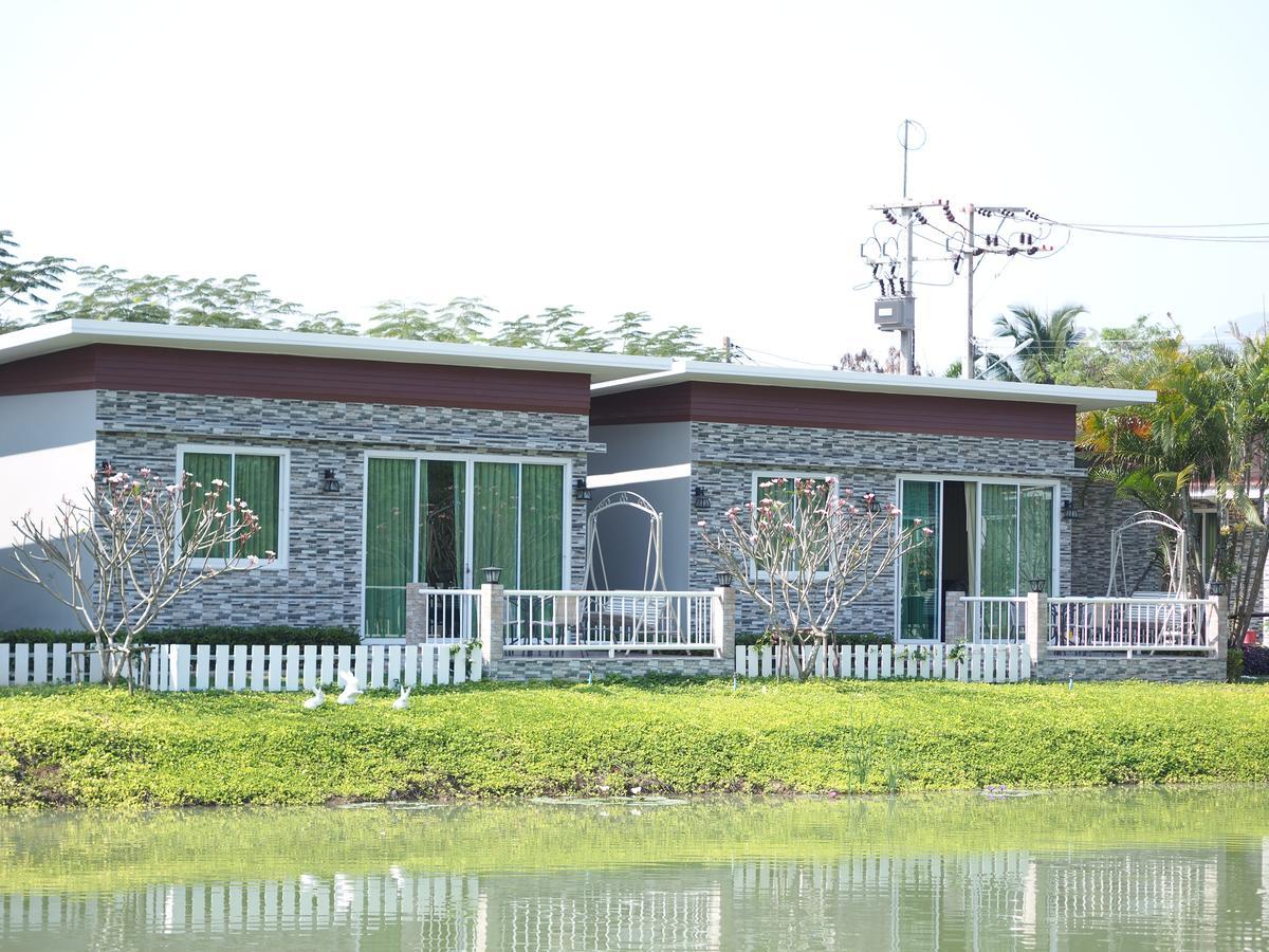 Rai Fahpratan Home And Garden Ban Pak Ngam  Buitenkant foto