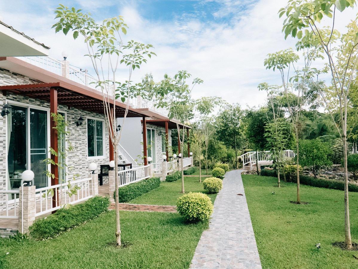 Rai Fahpratan Home And Garden Ban Pak Ngam  Buitenkant foto