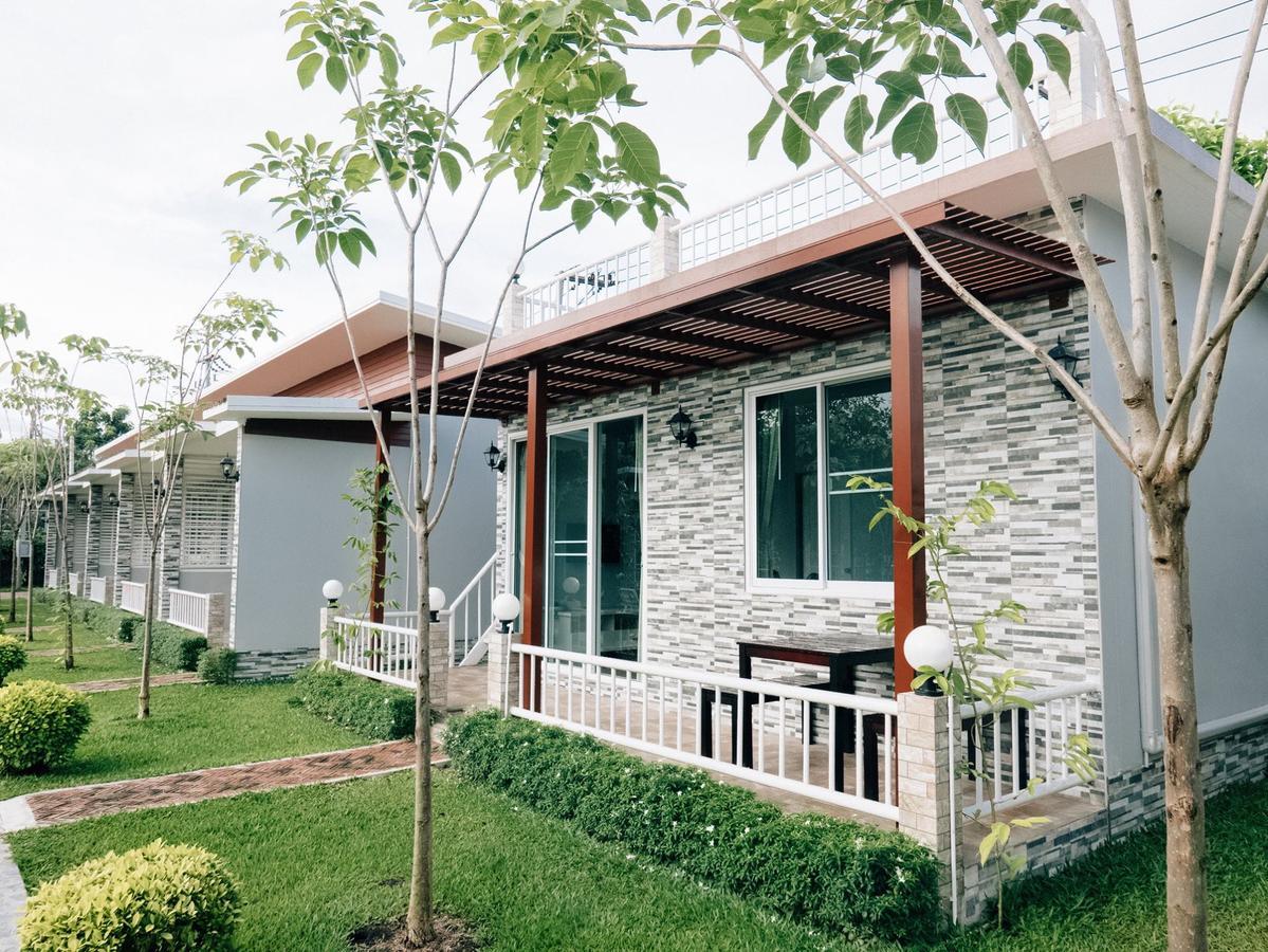 Rai Fahpratan Home And Garden Ban Pak Ngam  Buitenkant foto