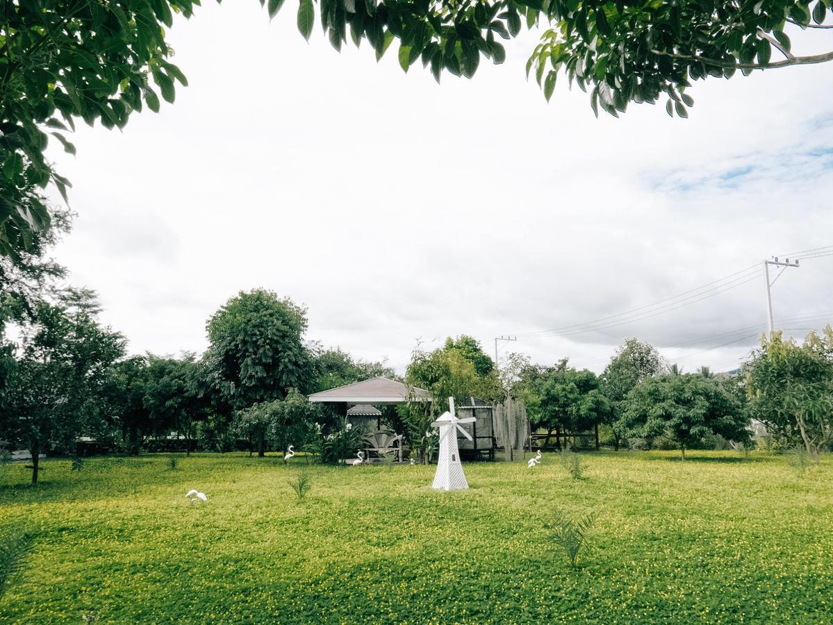 Rai Fahpratan Home And Garden Ban Pak Ngam  Buitenkant foto